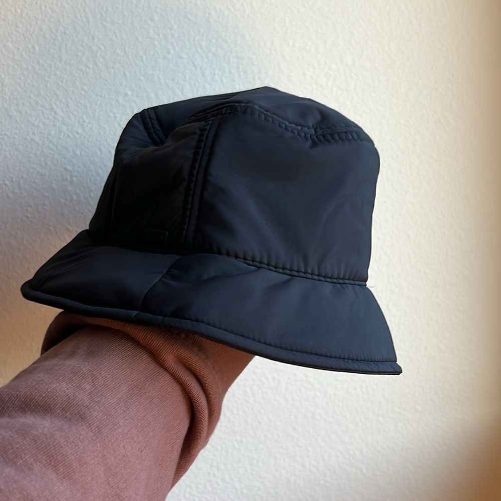 Vuori Canyons Insulated Bucket Hat - NWOT - Picture 6 of 7